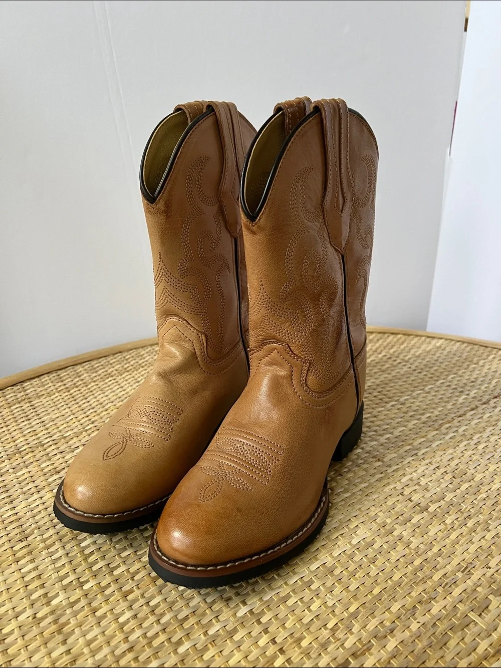 Cody James Kids Leather Cowboy Cowgirl Boots Light brown Unisex Embroidered 1.5